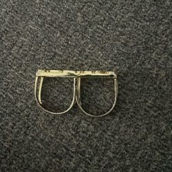 Two Finge ring