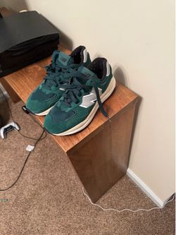 New balances Green