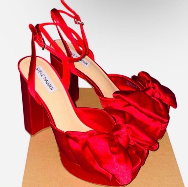 Steve Madden Satin Heels - Red Size 10