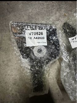 2014 Toyota Corolla engine mounts. 2