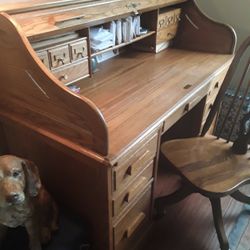 Vintage Desk And Roll Up Chair Like New In Weeki Wachee Spring Hill