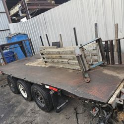 3 Axle Heavy-duty Trailer 17ft Long Deck