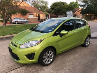 2012 Ford Fiesta SE