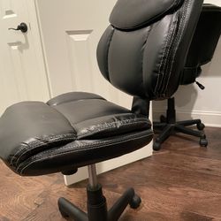 Office Chair Or Gaming Chair Or Poker 