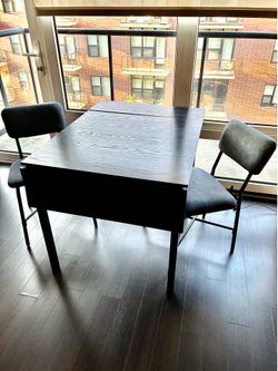 Small drop leaf table and 2 chairs
