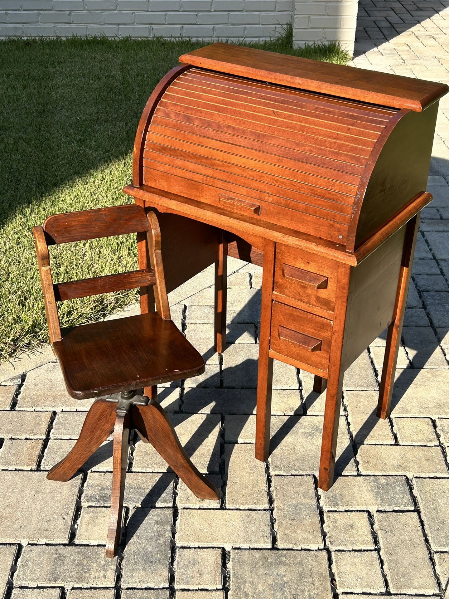 Vintage Children’s Roll Top Desk & Chair
