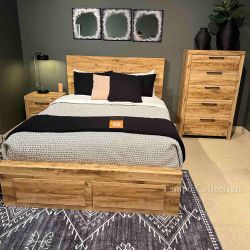 BEDROOM SET, 4 PC QUEEN BED FRAME WITH STORAGE, DRESSER, MIRROR AND NIGHTSTAND -NEW-