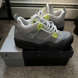 Jordan 4 Neon 95