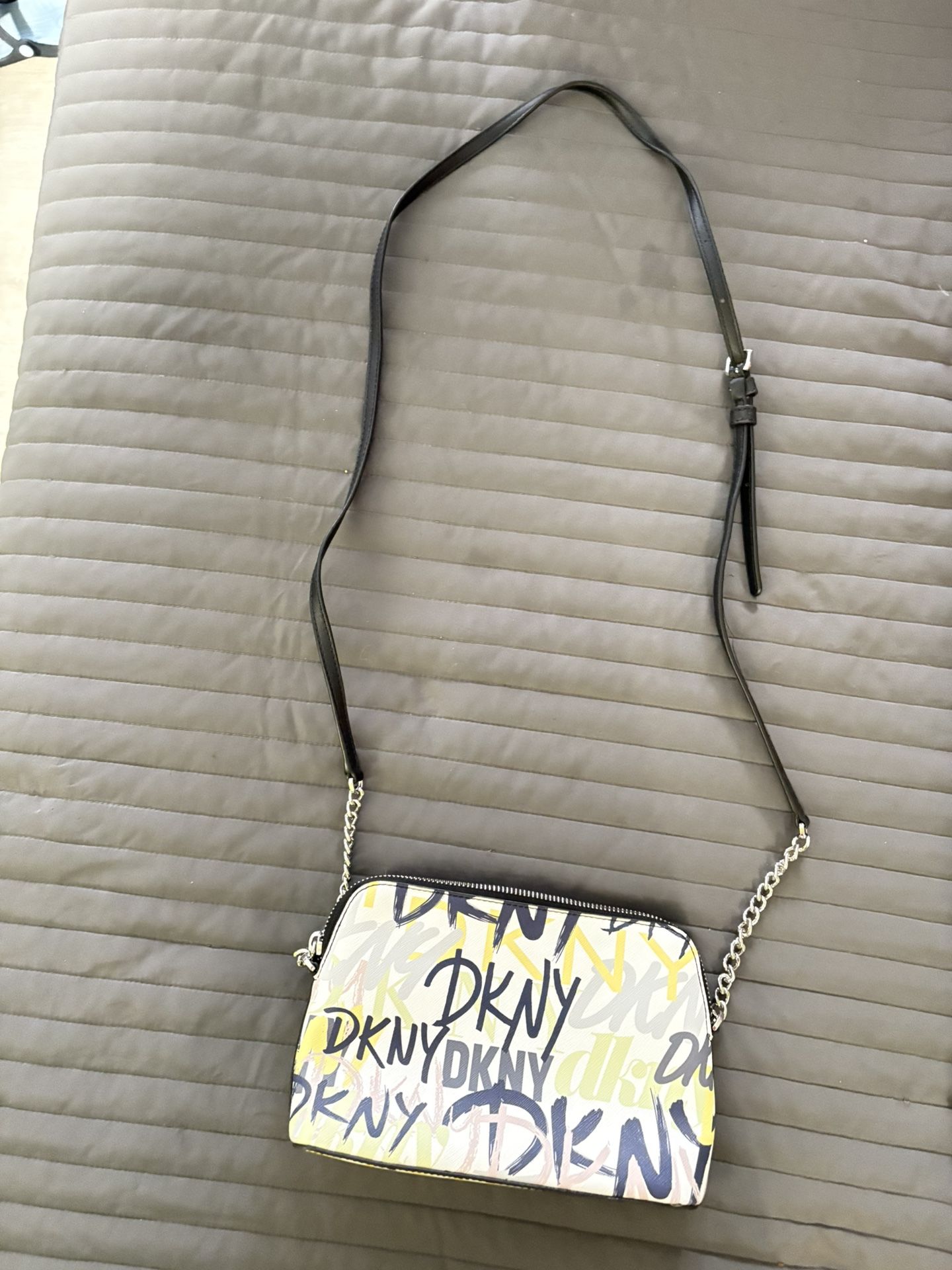DKNY Sina Small Flap Crossbody/Shoulder Bag Graffiti Print (new)