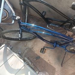 Electra Beach Cruiser Bicycle 