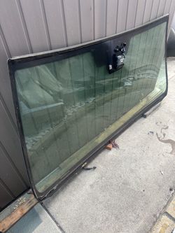 Tundra sequoia windshield