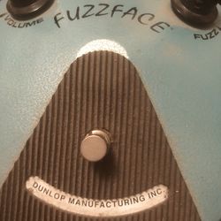 Fuzz face guitar pedal