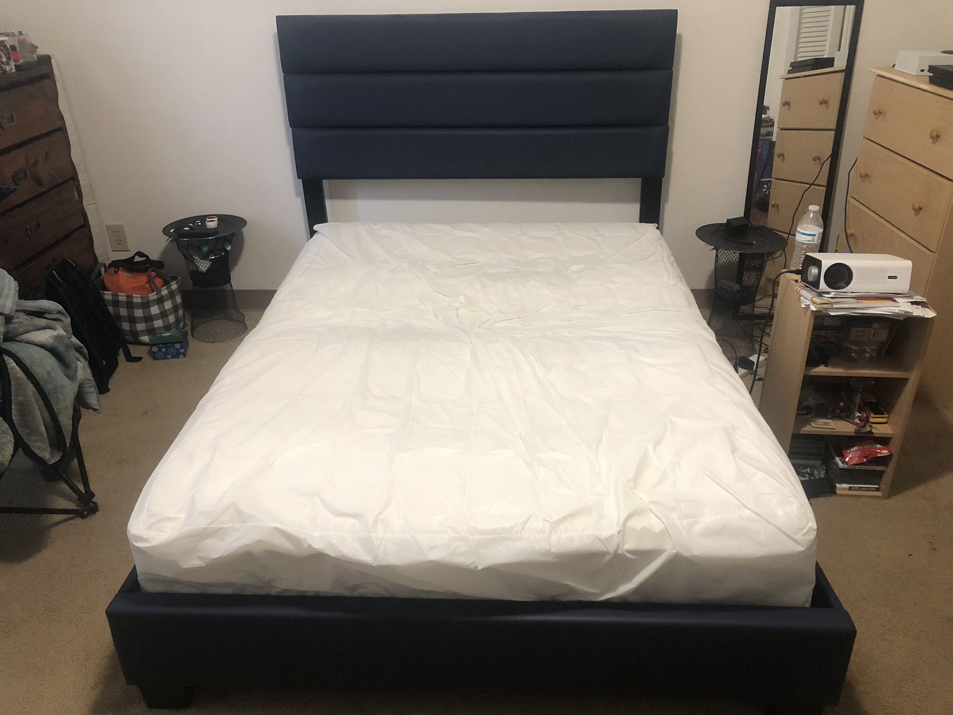 Blue Full Size Bed Frame And Mattress 