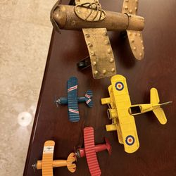 Airplanes Room Decor