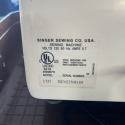 Singer Sewing Machine