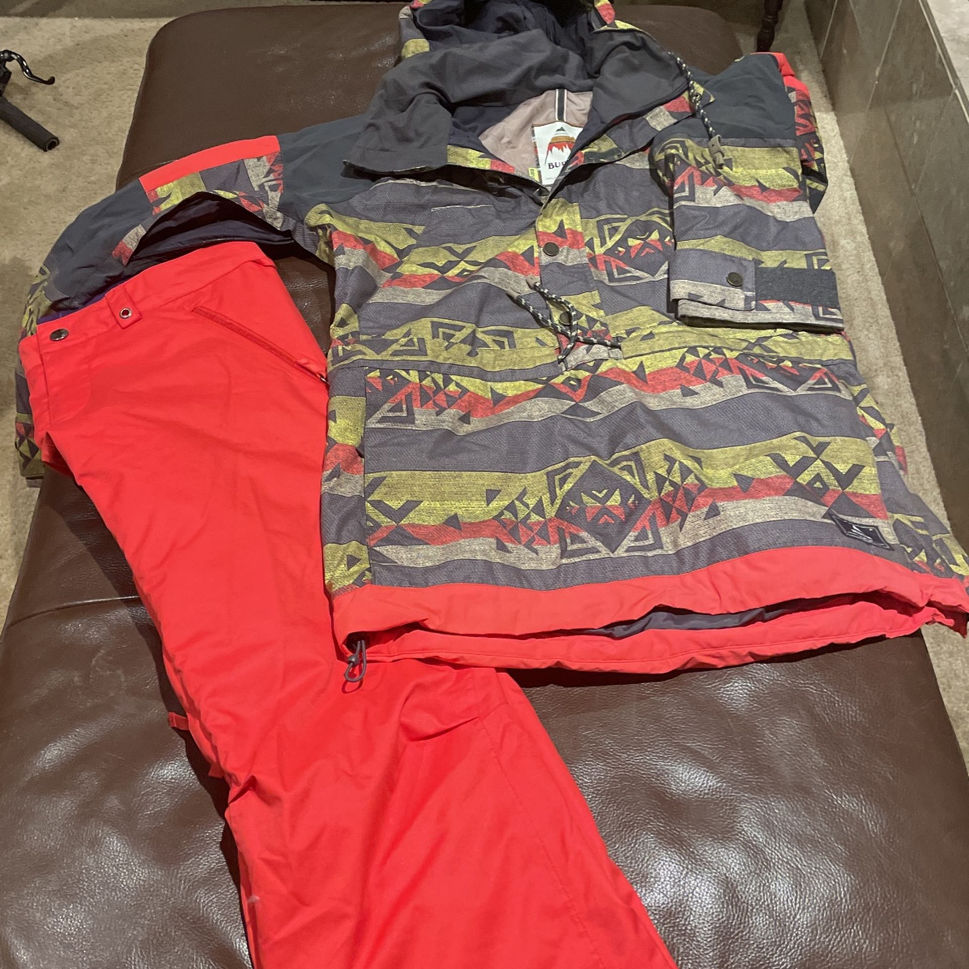 Women’s Burton Jacket And Pants Medium