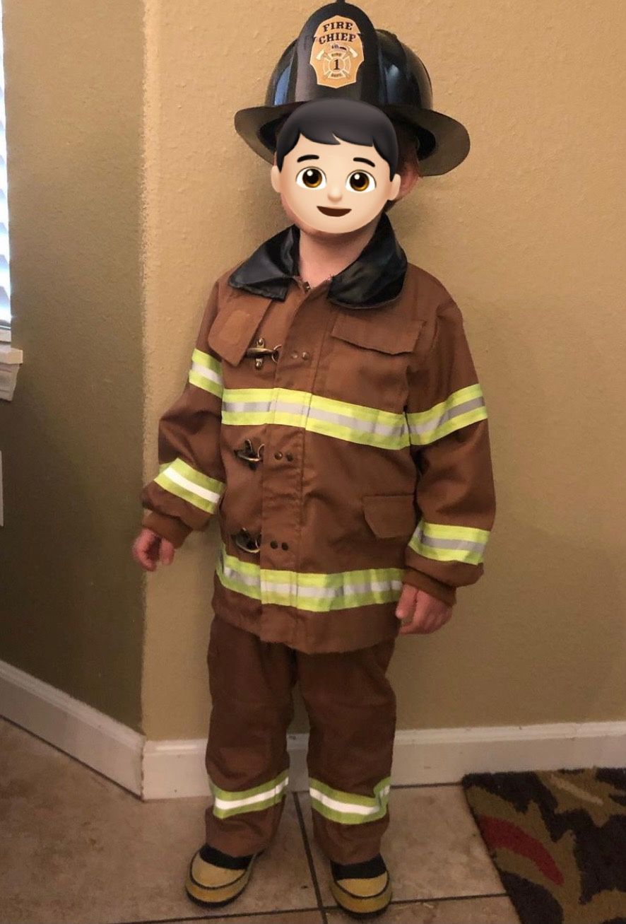 Like New! Firefighter Fireman Firewoman Halloween Costume For Toddlers Boys Girls. Quality! Size 2T-4T