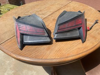 2022 Hyundai ELANTRA taillights