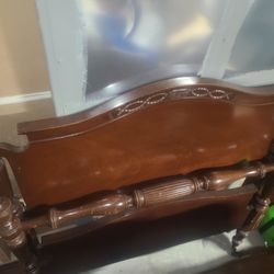 Bedframe vintage Twin mahogany