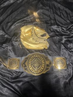 Gold Lucha Libra Mask with world championship title prop