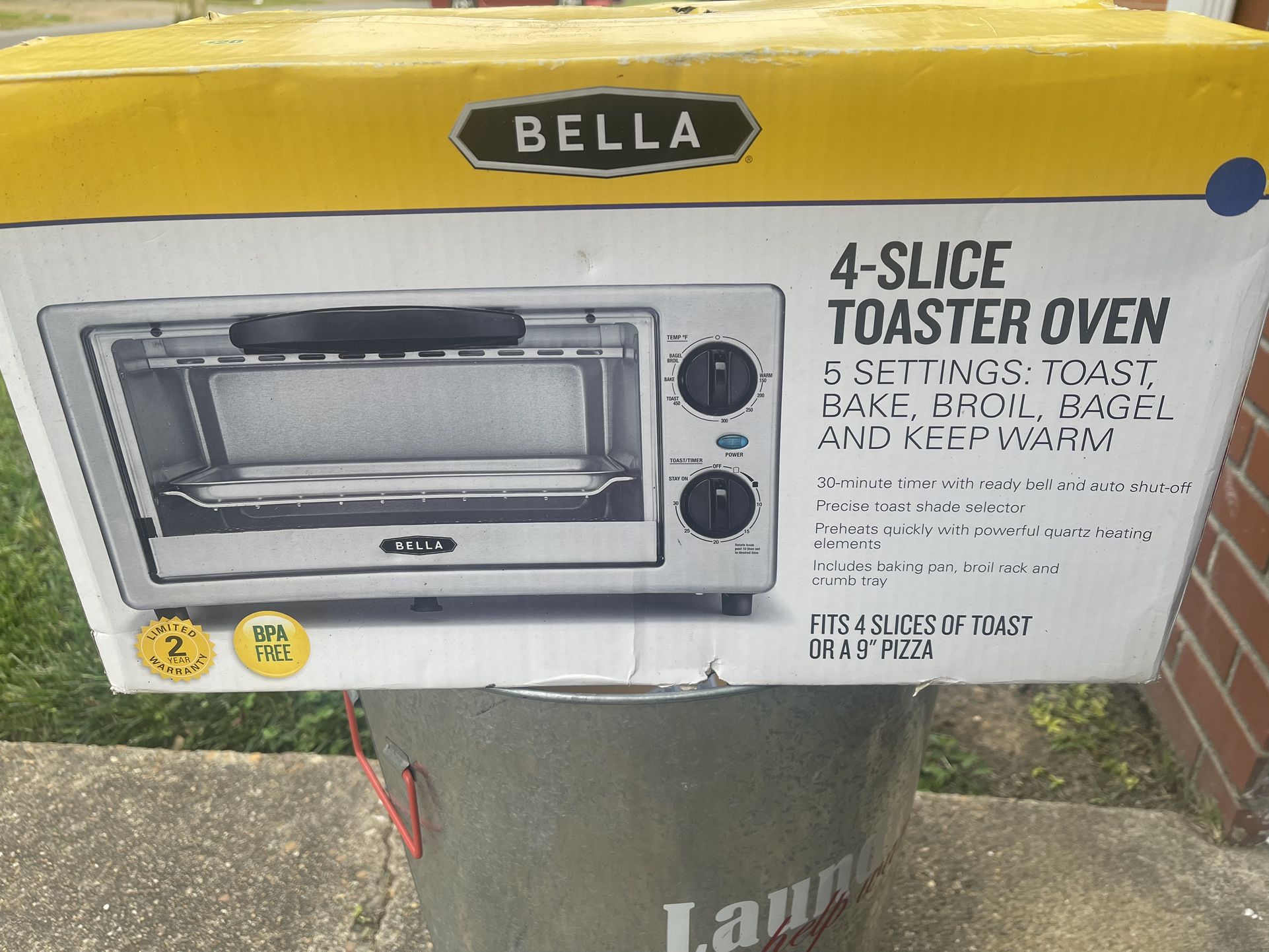 New In Box Bella 4 Slice Stainless Steel Toaster Oven for Sale in