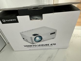Vankyo Leisure 470 Projector Like New
