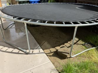 Trampoline 