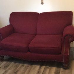 Loveseat 
