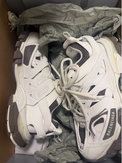 Balenciaga size 40