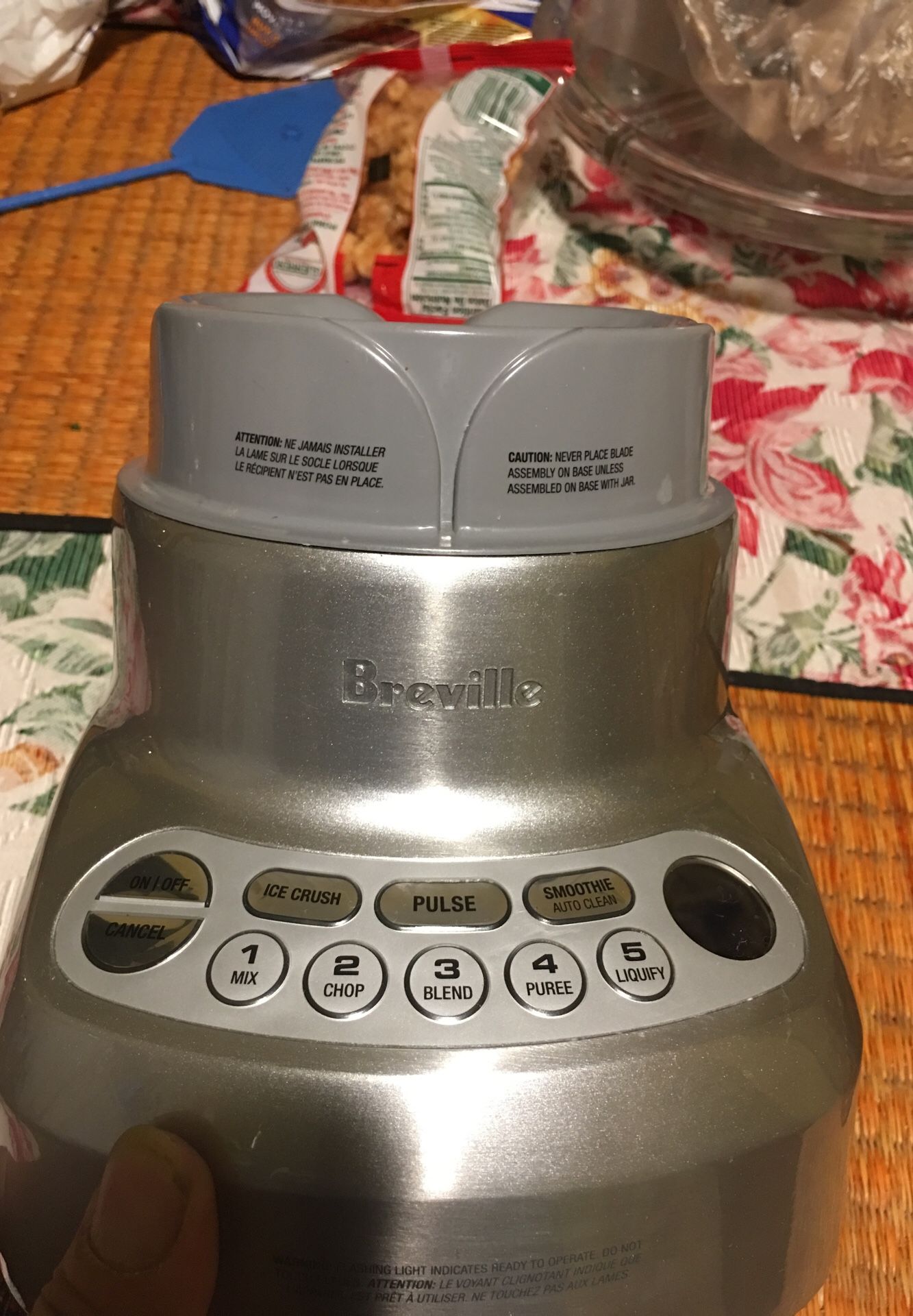 Breville BBL605XL Fresh & Furious Blender, Silver for Sale in Los