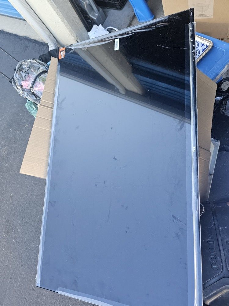 43" Tcl TV With Roku TV Only $50