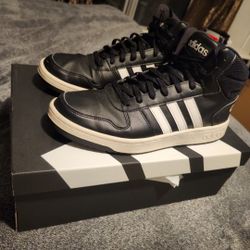 Men High Top Adidas Shoes Size 11.5