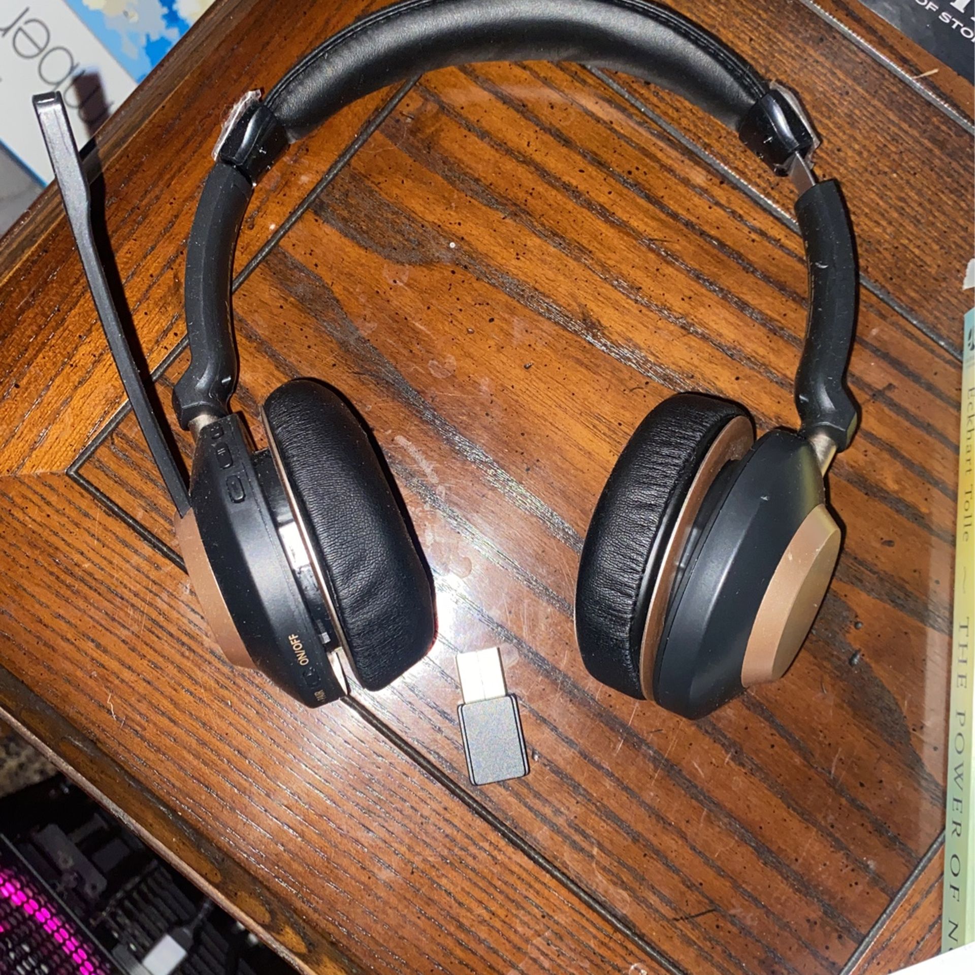 Bluetooth Wireless Headset/phones