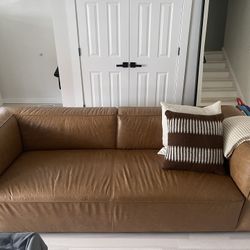 Lenyx saddle sale leather sofa