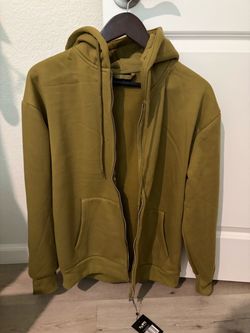Zip Hoodie/Sweater (Size M) -New-