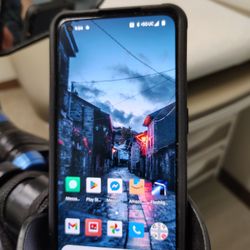 GREAT PHONE IN GREAT CONDITION IT'S A MOTO G