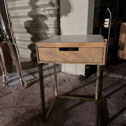Small desk/nightstand