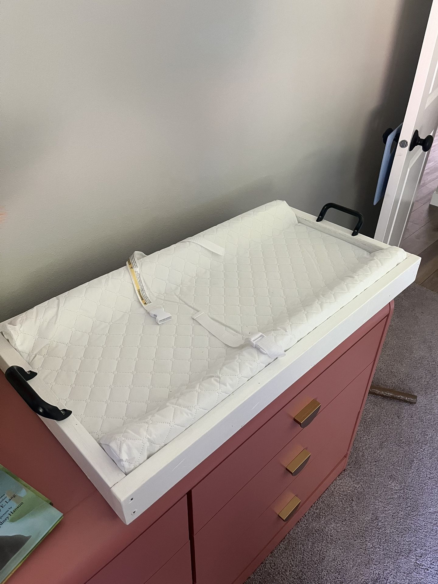 Changing Table And Pad