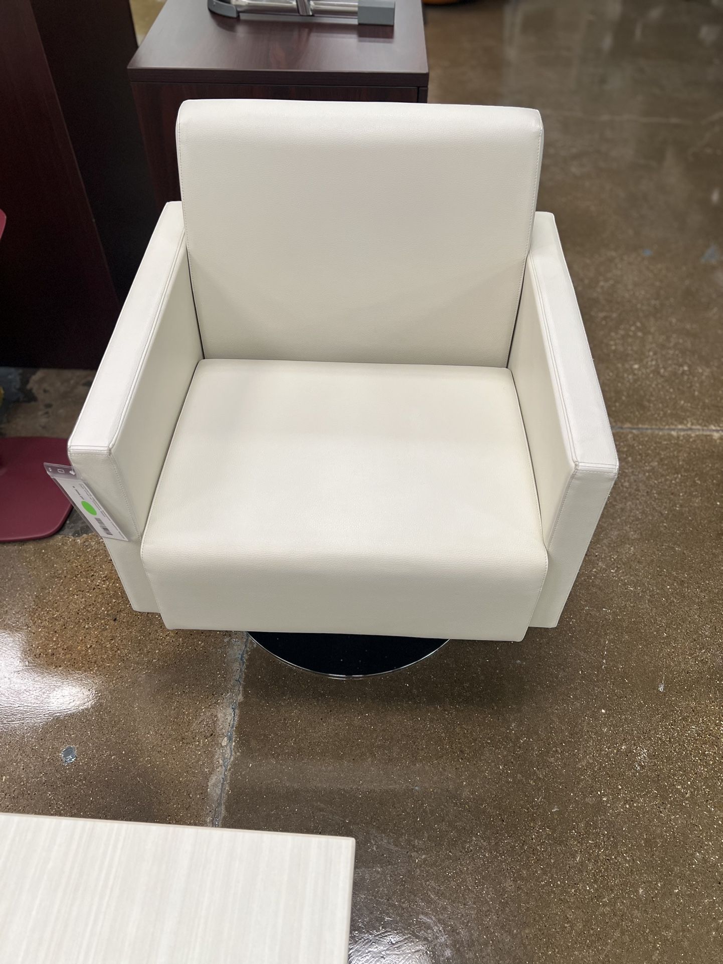 Hightower Alabaster Leather Swivel Club Chair w/ Chrome Base