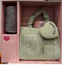 Juicy Couture women’s Set !!!!