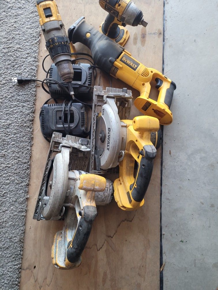 7pcs Dewalt 18 Volt No Batteries
