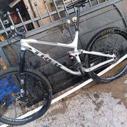 trek elite 36 Fox racing super bike