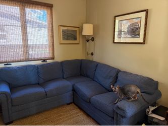 Sectional sofa