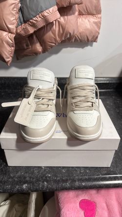 Off-White Out Of Office Beige