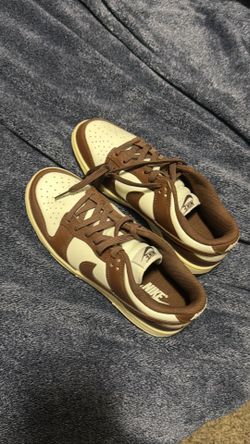 Brown dunks