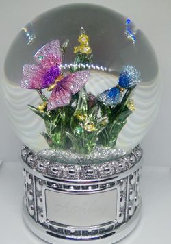Musical Butterfly Globe 