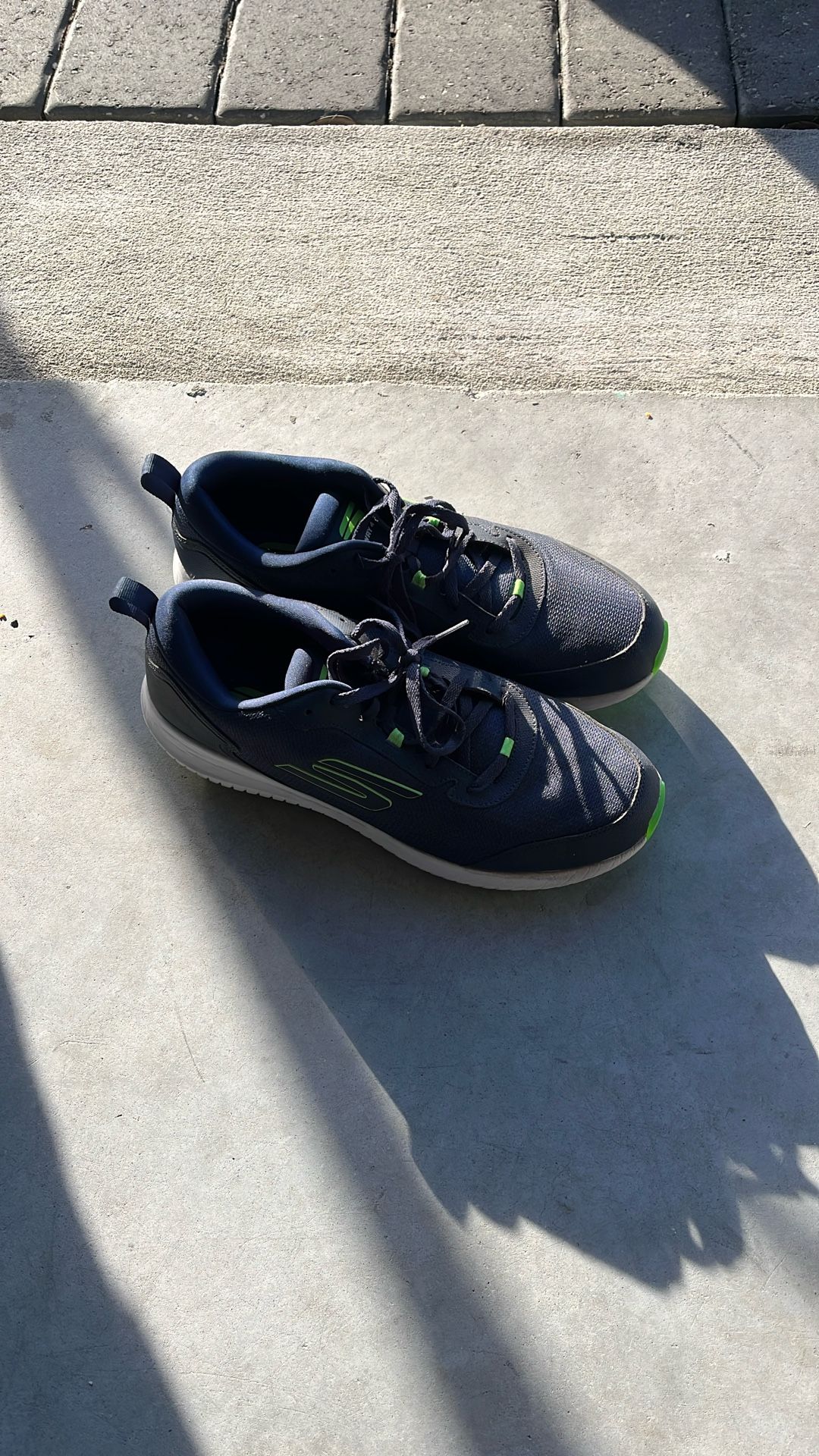 Golf Shoes For Sale!!