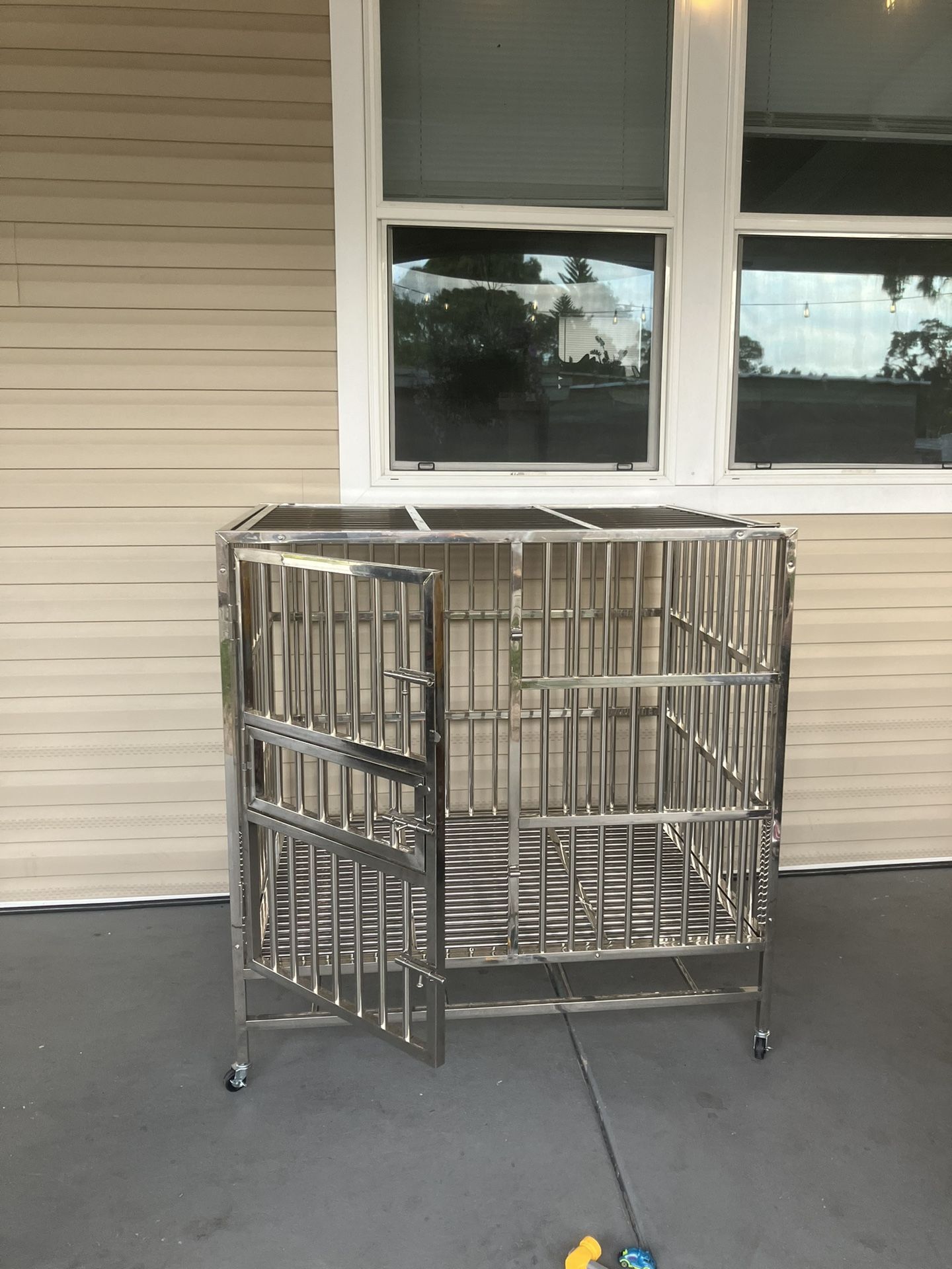 Huge Dog Cage