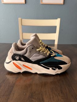 Shoes Size 7