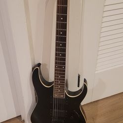 Ibanez Gitar 